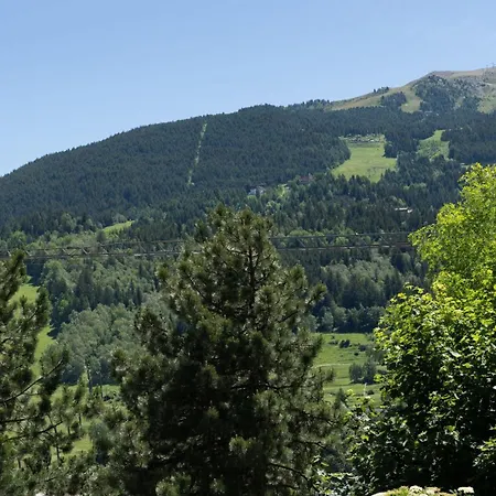 Cacciatori Delle Alpi 7 Апартаменты *